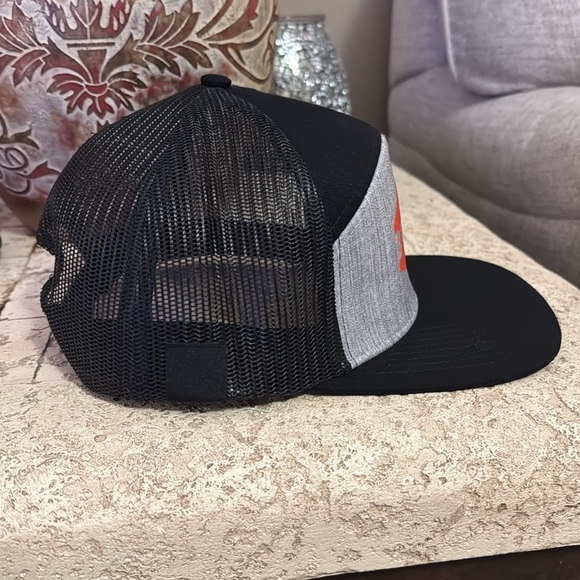 Brunt Workwear Hat - Picture 6 of 6
